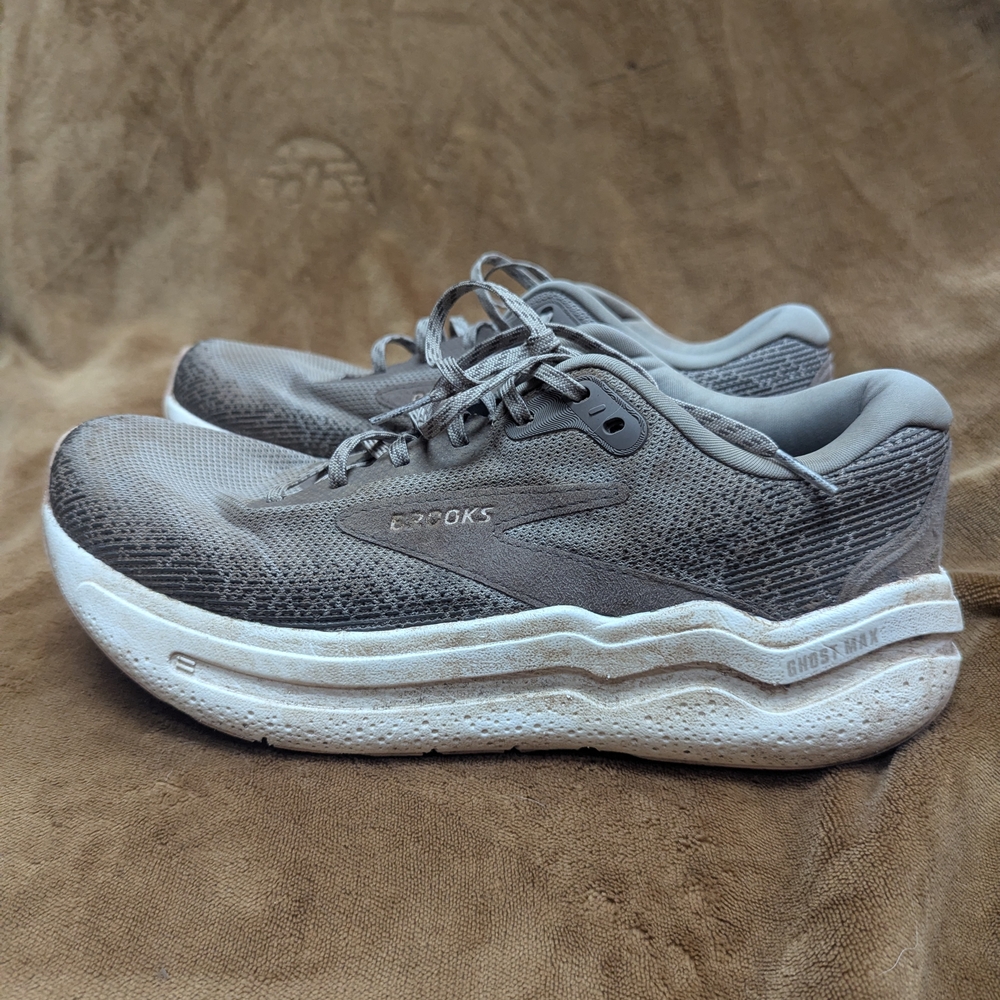 Brooks Gray and White Athletic Shoes - Picture 2 of 9